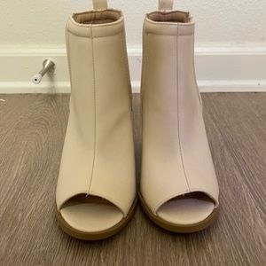 Qupid peep toe booties